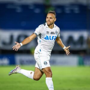 Braithwaite: o empresário que só joga pelo desporto