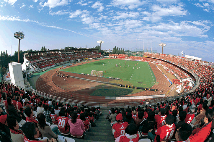 Urawa Red Diamonds &#8211; dos motores aos troféus desportivos