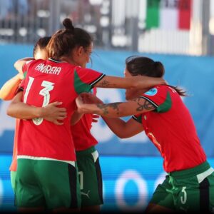 Pleno de vitórias garante Portugal na Super Final da Liga Europeia de futebol de praia