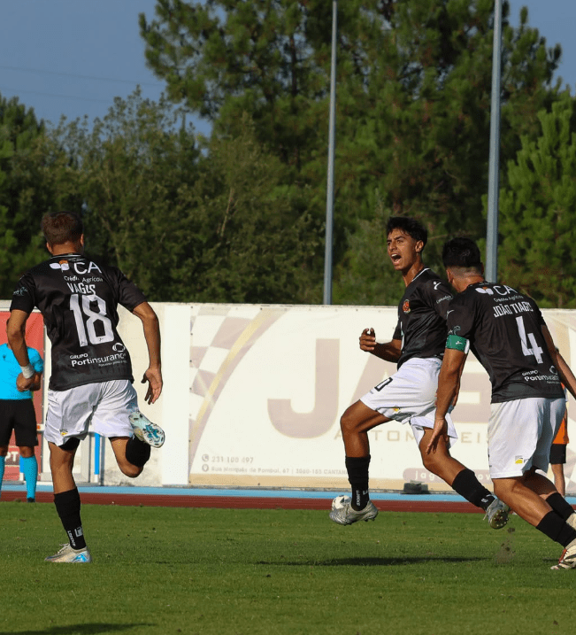 Marialvas e Naval goleadores no Campeonato de Portugal