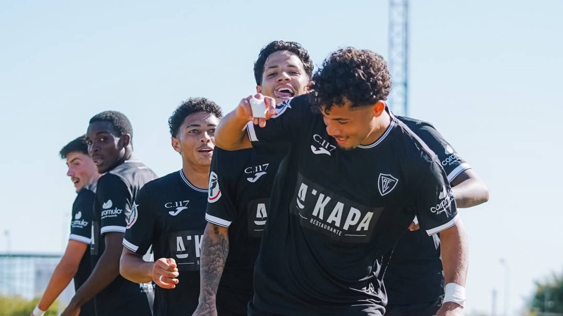 Líder isolado: Académico Viseu no topo da Série A da Liga Revelação