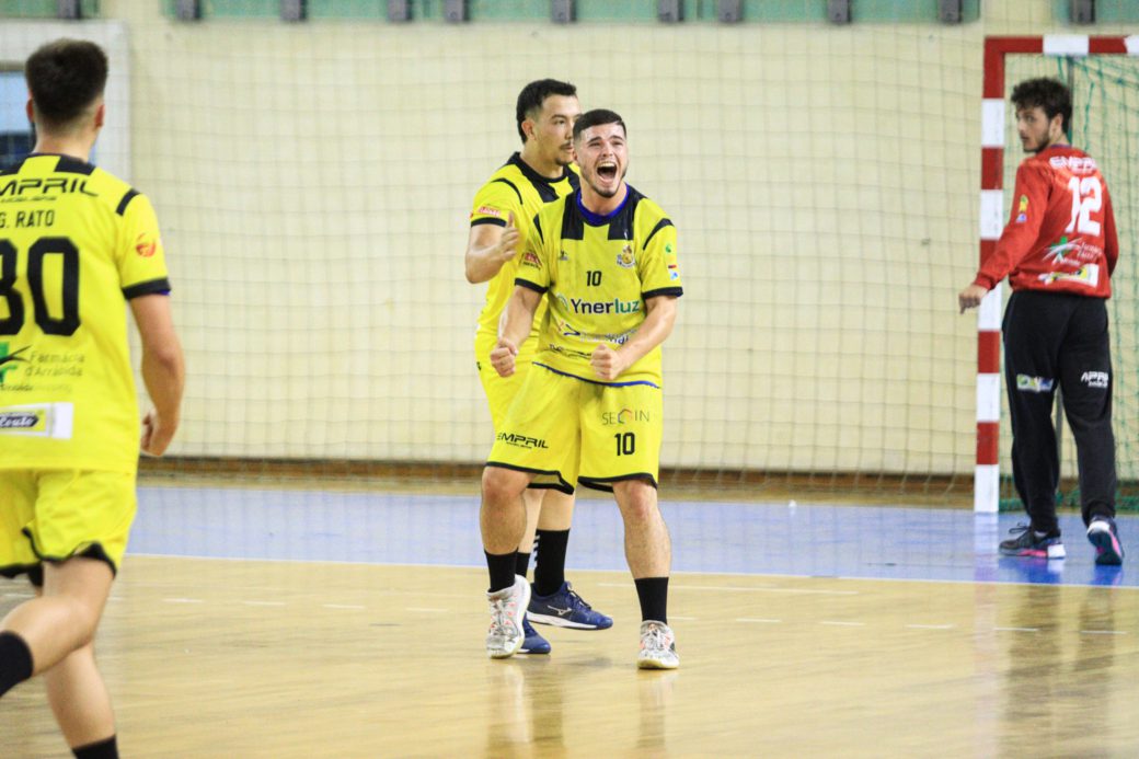 Rodrigo Esteves: uma equipa de um homem só